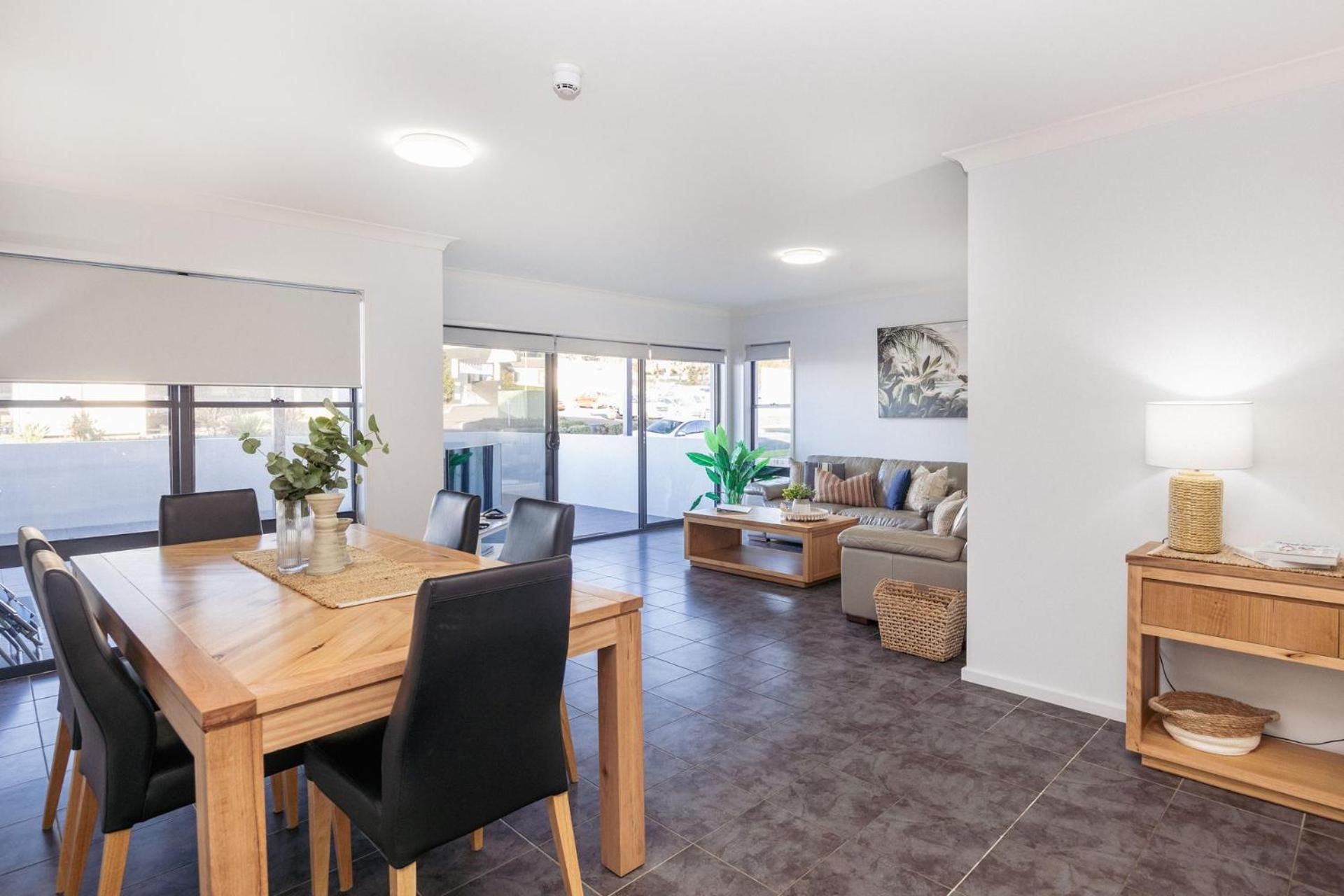 Mollymook Luxury Beachfront Apartment 3 외부 사진